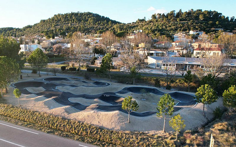 Créateur, installateur de pumptrack en France - Calvisson