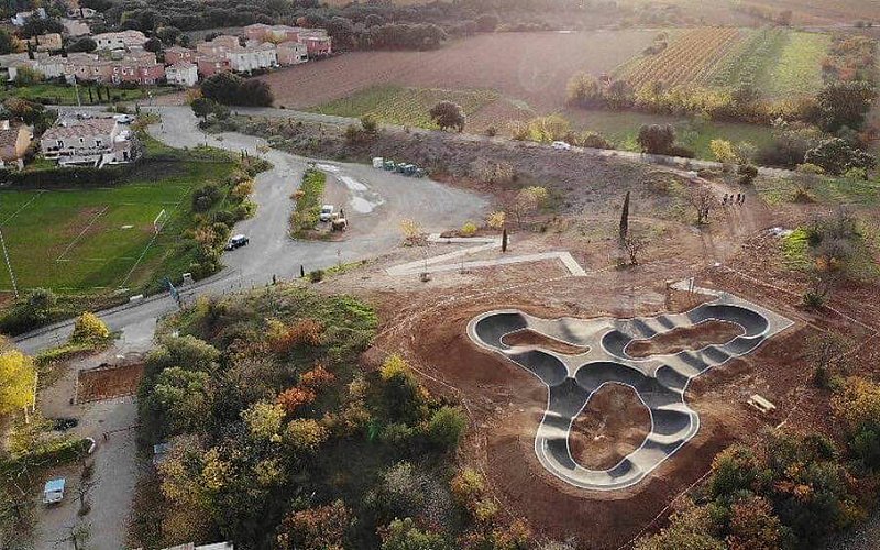 Entreprise création & installation de pumptrack & piste BMX race - Canet