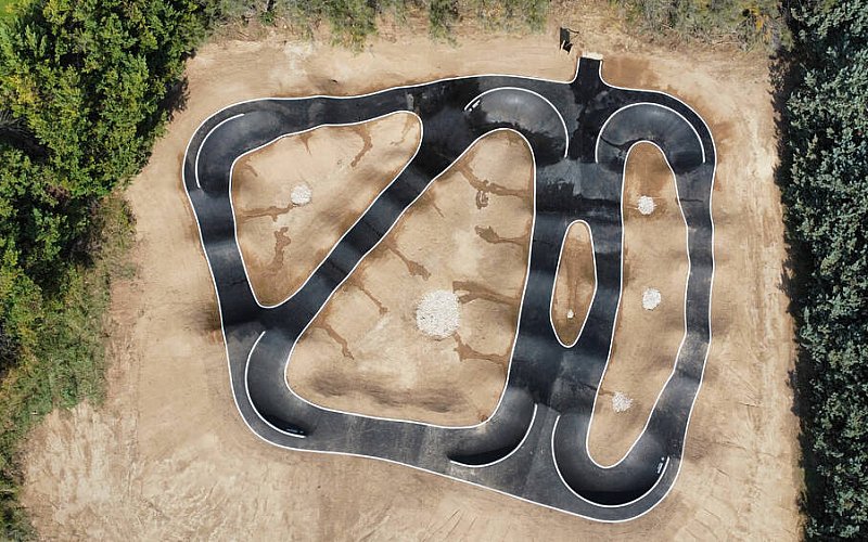 Création, installation de Pumptrack en France - Commune Gemenos 13