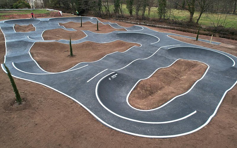 Créateur, installateur de pumptrack en France - 43 Langeac