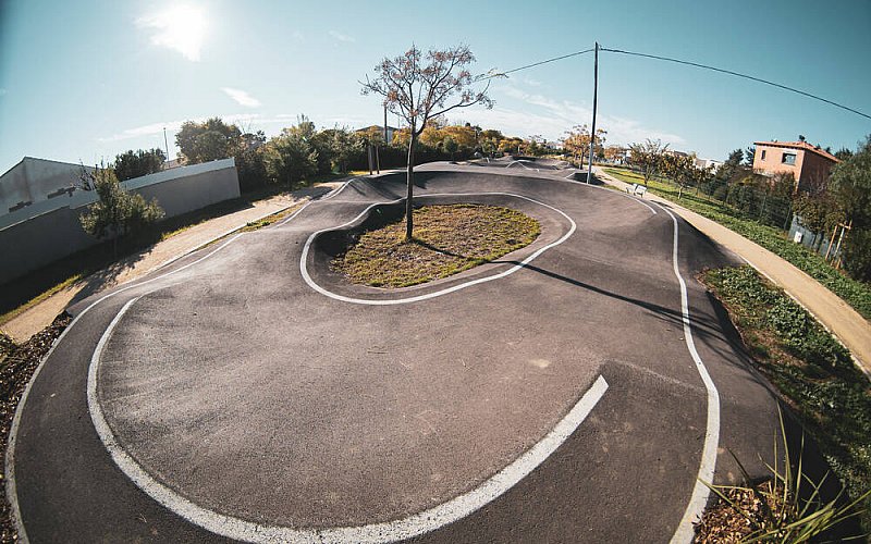 Créateur, installateur de pumptrack en France - ride