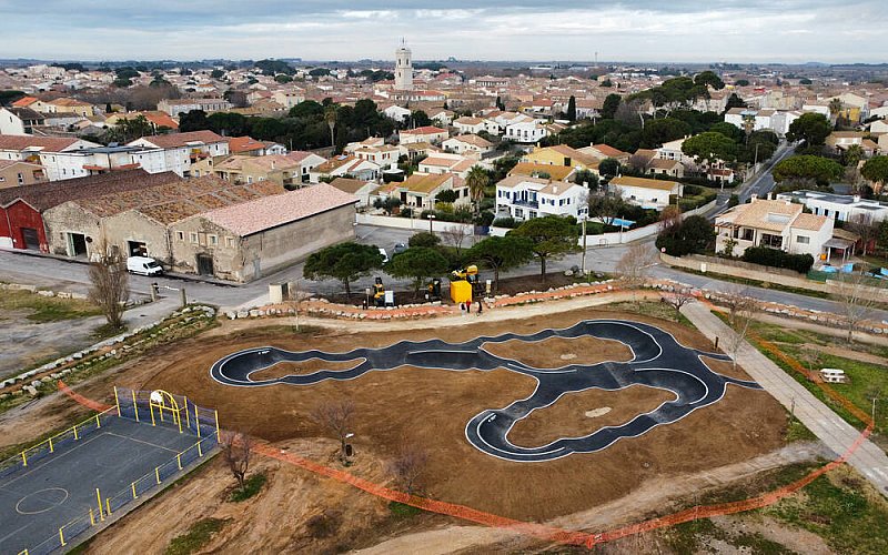 Entreprise création & installation de pumptrack & piste BMX race - Marseillan plage