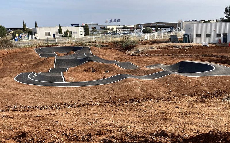 Créateur, installateur de pumptrack en France - lattes mondolevo