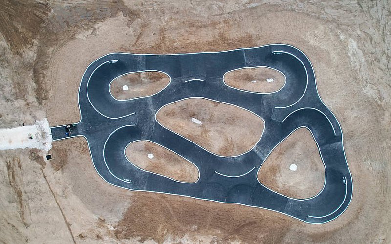 Créateur, installateur de pumptrack en France - Gard Orsan