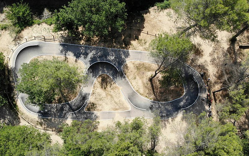 Création, installation de Pumptrack en France - Commune Peynier 13