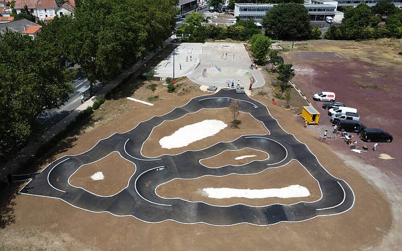 Création, installation de Pumptrack & piste BMX race en France - Commune 17