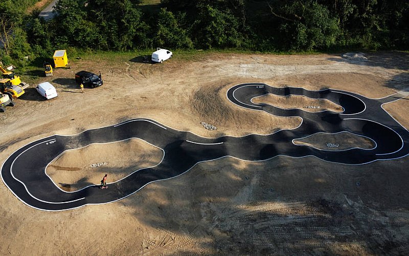 Créateur, installateur de pumptrack en France - Saint Sardos