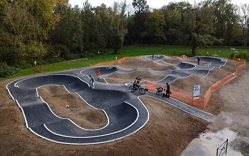 Créateur installateur de pumptrack en France taissy 51