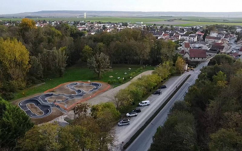 Créateur installateur de pumptrack en France taissy
