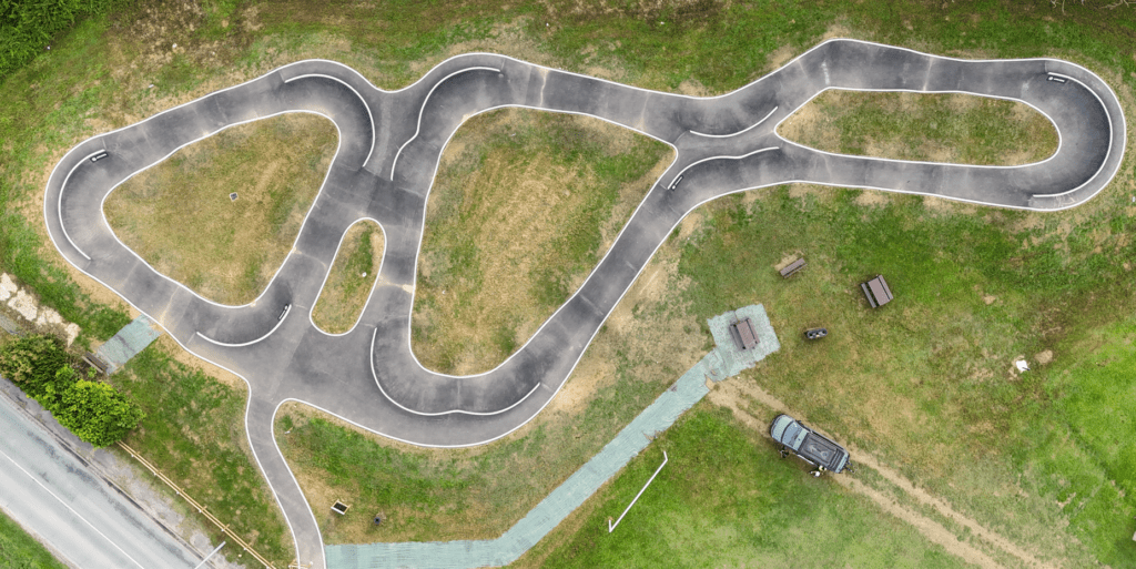 Réalisation d'un pumptrack à Penne d'Agenais