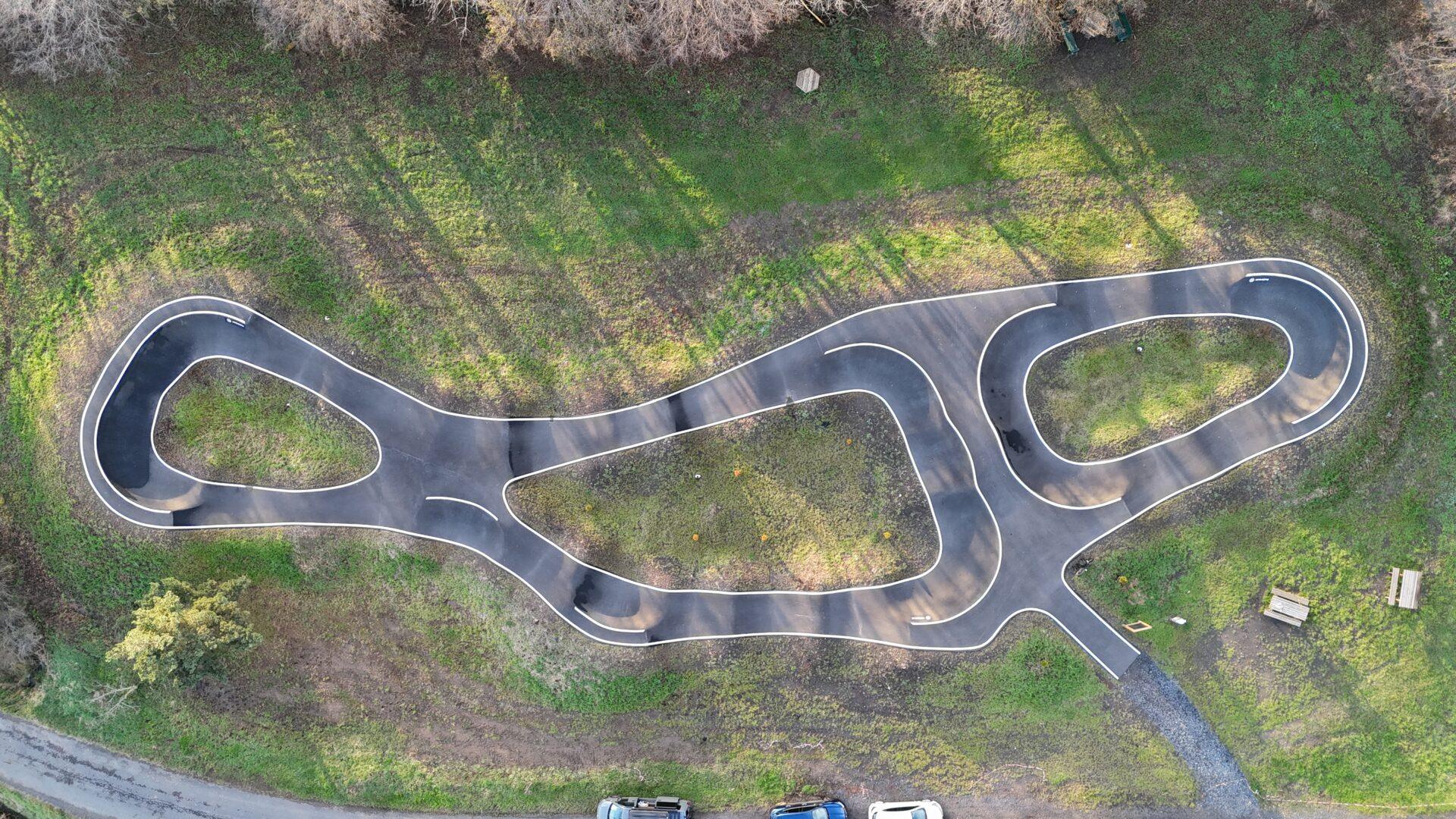 Réalisation d'un pumptrack à Saint Paulien